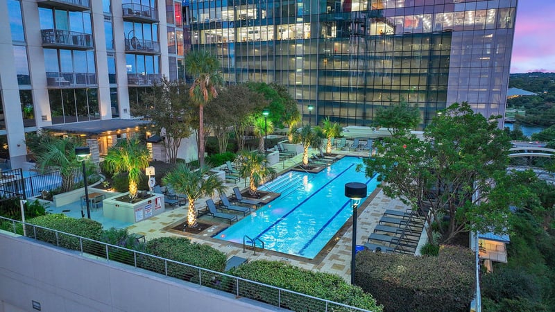Virtual tour of 360 Nueces ST Unit #1303
