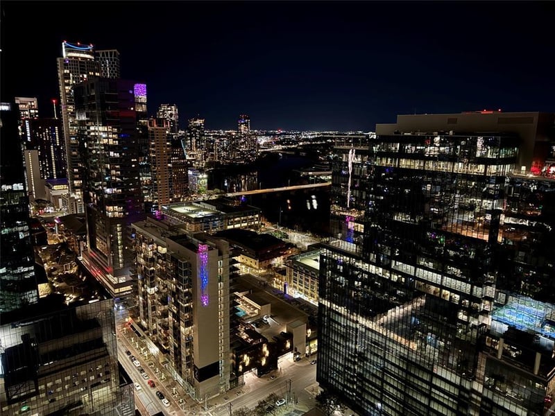 Virtual tour of 360 Nueces ST Unit #3609