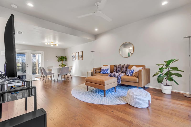 Virtual tour of 3601 Las Colinas DR Unit #C
