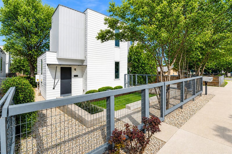 Virtual tour of 3604 Marcae CT Unit #1
