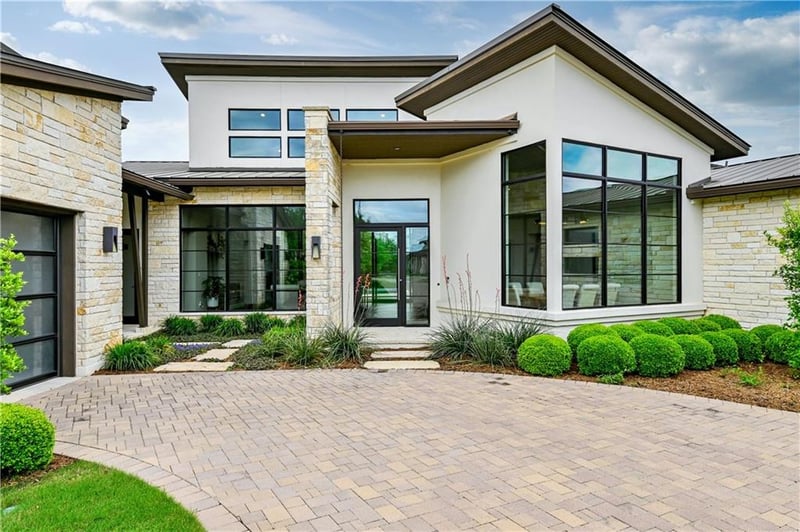 Virtual tour of 3612 Verano DR