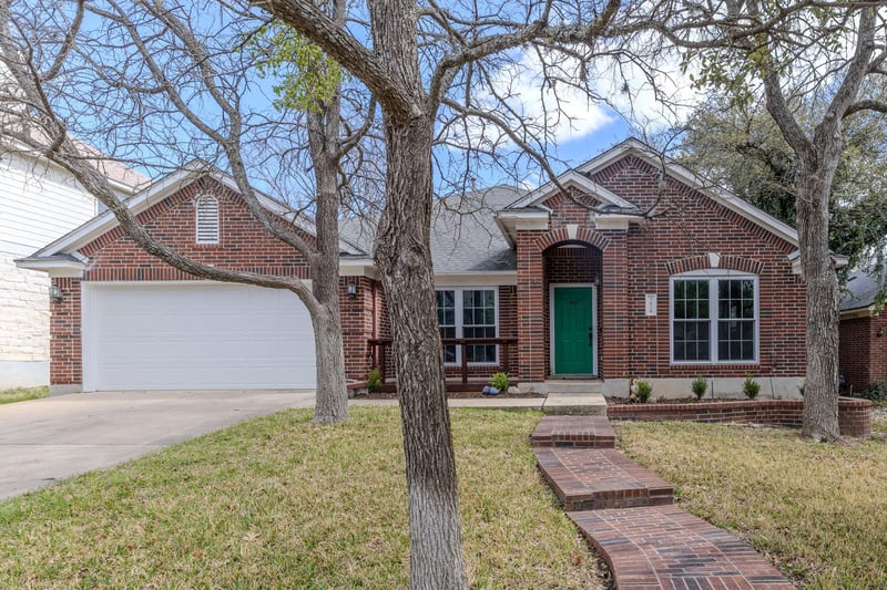 Virtual tour of 3624 Flora Vista LOOP