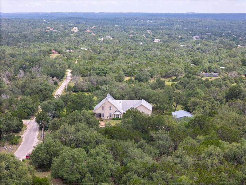 Virtual tour of 364 Nameless RD