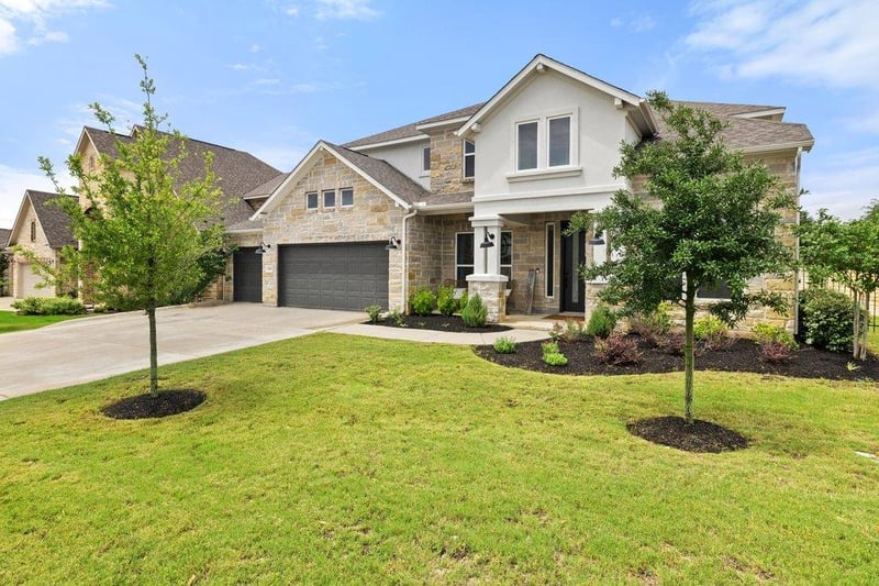 Virtual tour of 365 Pear Tree LN
