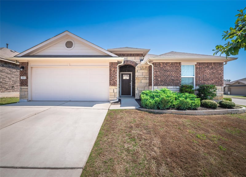 Virtual tour of 369  Empress Tree Dr