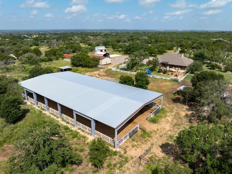 Virtual tour of 3692 County Road 207