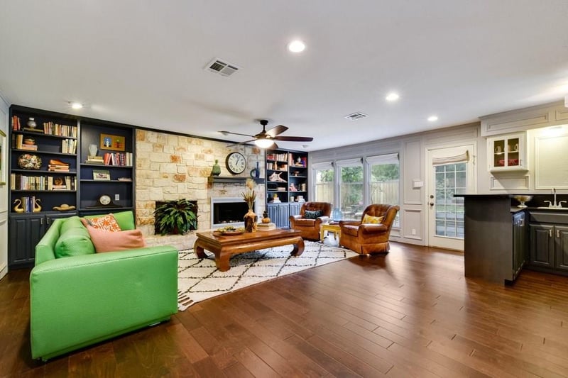 Virtual tour of 3701 Green Trl N