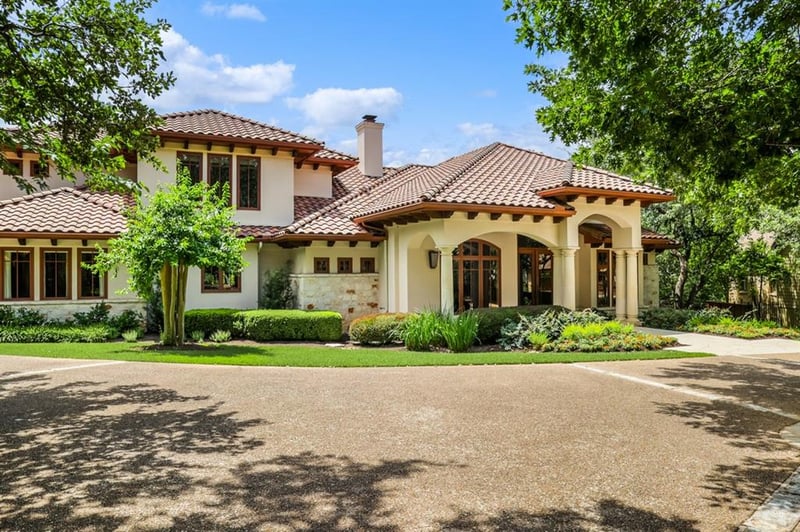 Virtual tour of 3702 Tekoa CV