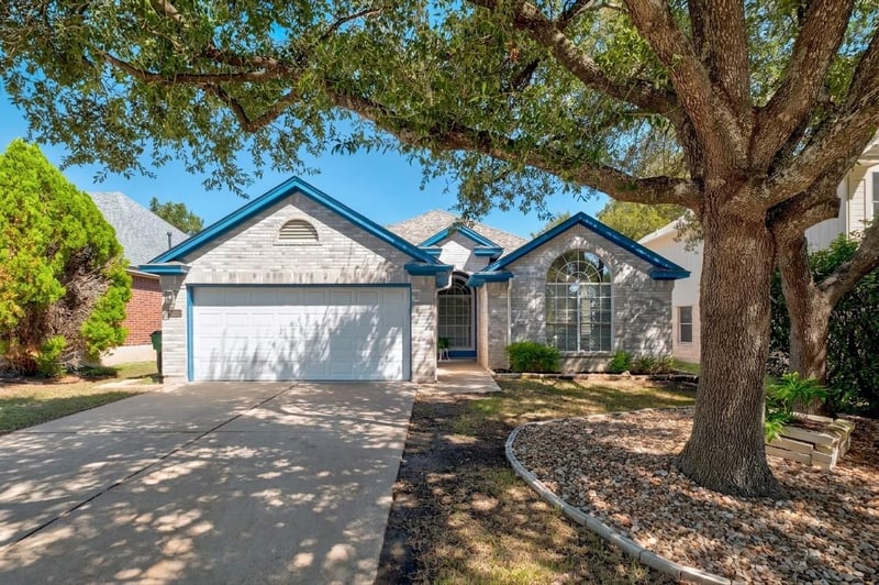 Virtual tour of 3704 Kissman Dr