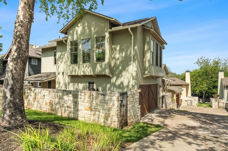 Virtual tour of 3705 Bull Creek Rd