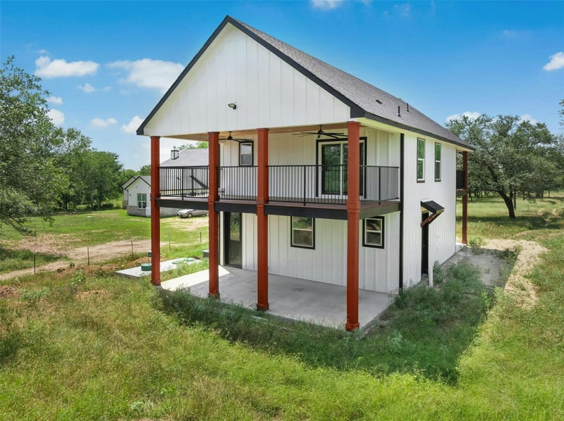 Virtual tour of 3705 Callihan RD