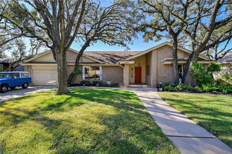 Virtual tour of 3705 Hidden HOLW