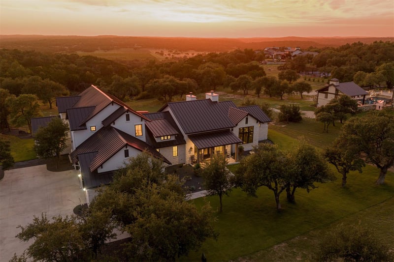 Virtual tour of 3706 Tuscany DR