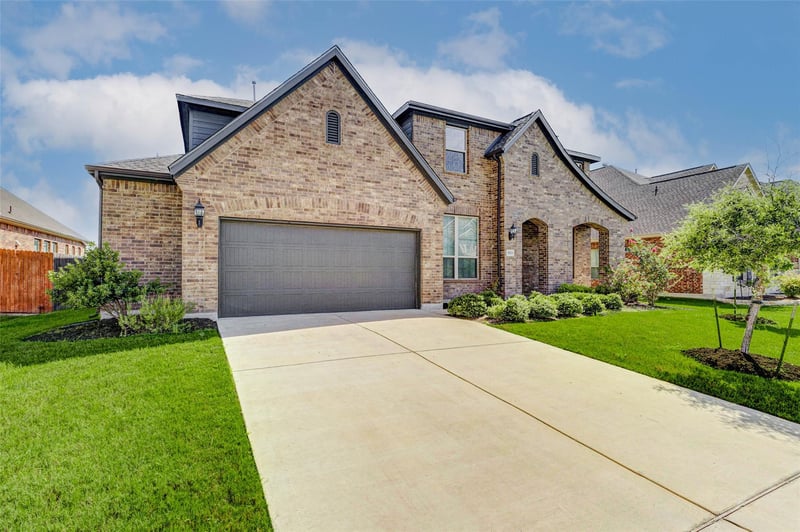 Virtual tour of 3713 Eva Marie Ct