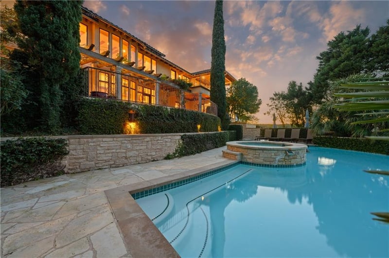 Virtual tour of 3728 Josh LN