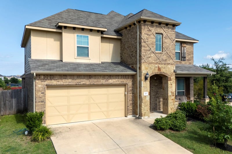Virtual tour of 373 Rough Bark ST