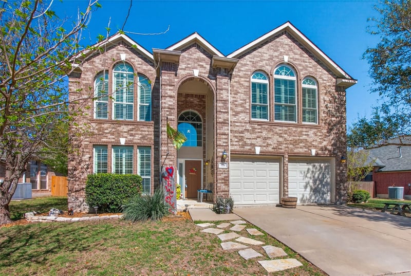 Virtual tour of 376 Sweet Gum Dr