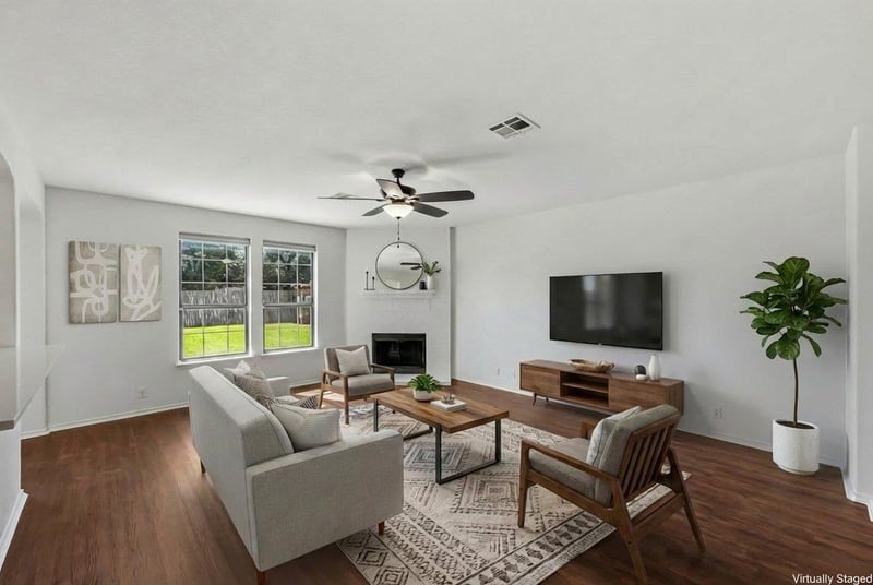 Virtual tour of 380 Apricot DR
