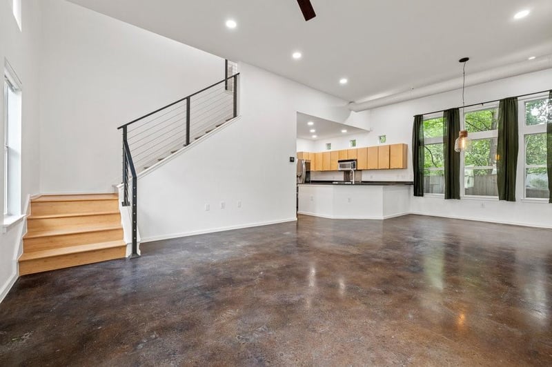 Virtual tour of 3801 Byron DR