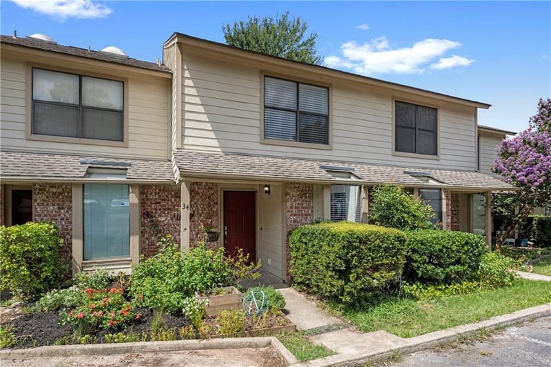 Virtual tour of 3801 Menchaca RD Unit #34