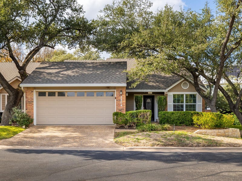 Virtual tour of 3804 Williamsburg CIR