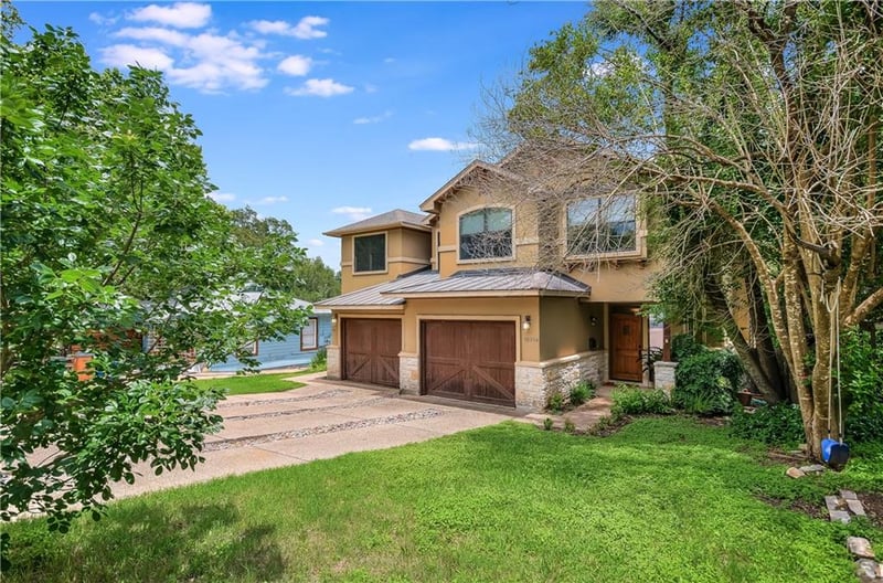 Virtual tour of 3805 PETES PATH Unit #B
