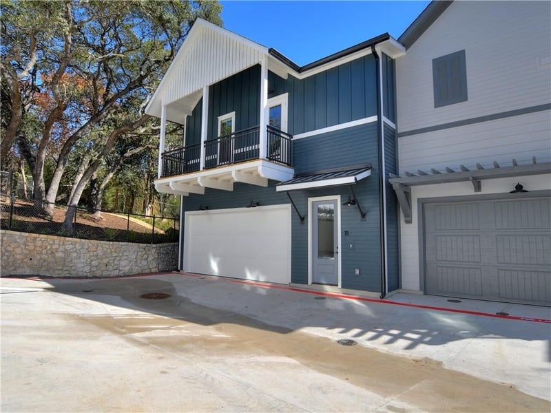 Virtual tour of 3809 Valley View RD Unit #18