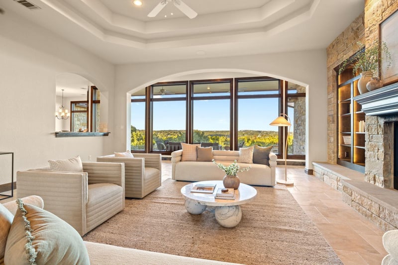 Virtual tour of 3809 Verano DR