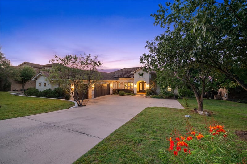 Virtual tour of 3810 Pawnee PASS