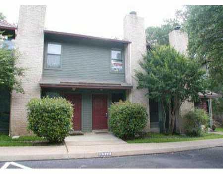 Virtual tour of 3815 Manchaca Rd Unit #28