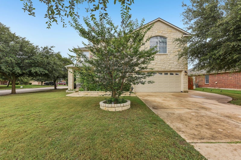 Virtual tour of 3817 Heron Roost Pass