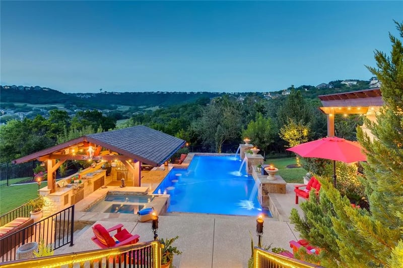 Virtual tour of 3837 River Place BLVD