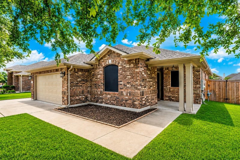 Virtual tour of 3900 Brean Down RD