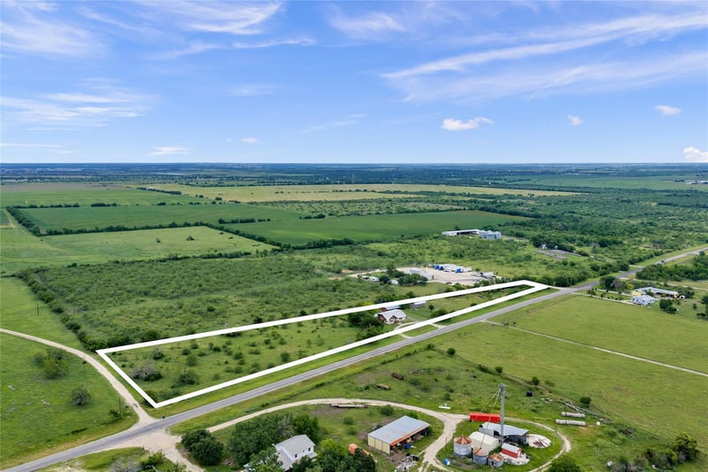 Virtual tour of 3900 Fm 1979