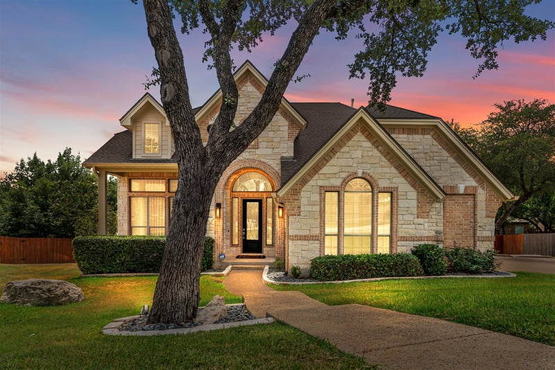 Virtual tour of 3900 Simon Ridge CT
