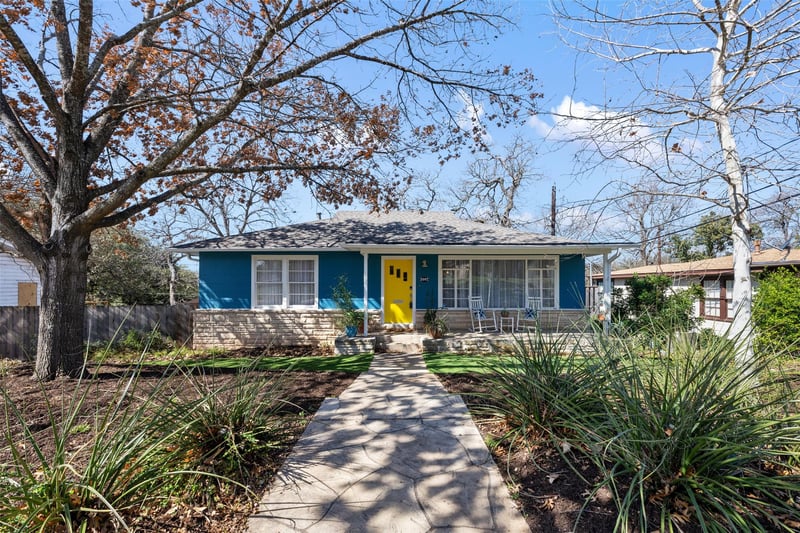Virtual tour of 3902 Brookview Rd