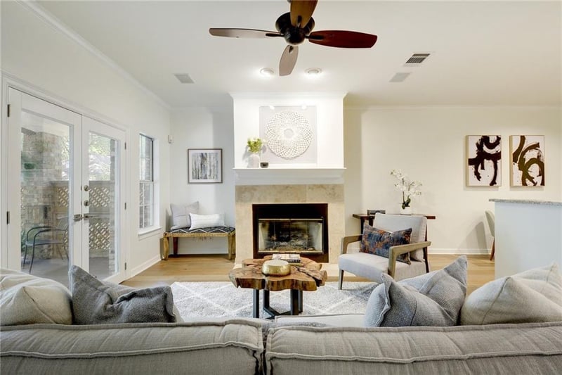 Virtual tour of 3906 Arbor Glen Way