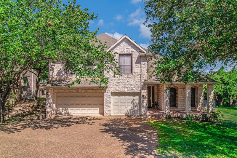 Virtual tour of 3908 Michael Neill DR