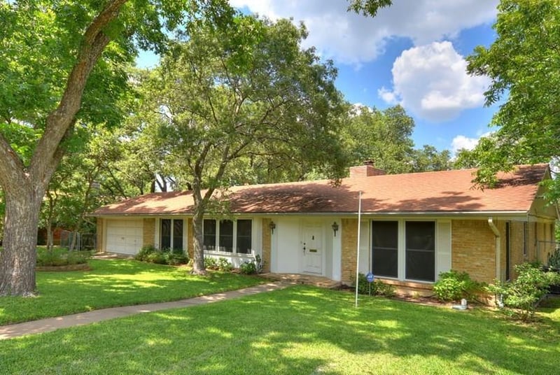Virtual tour of 3908 Sierra Dr