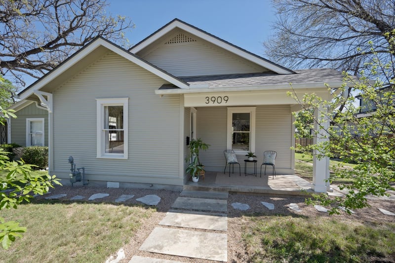 Virtual tour of 3909 Becker Ave