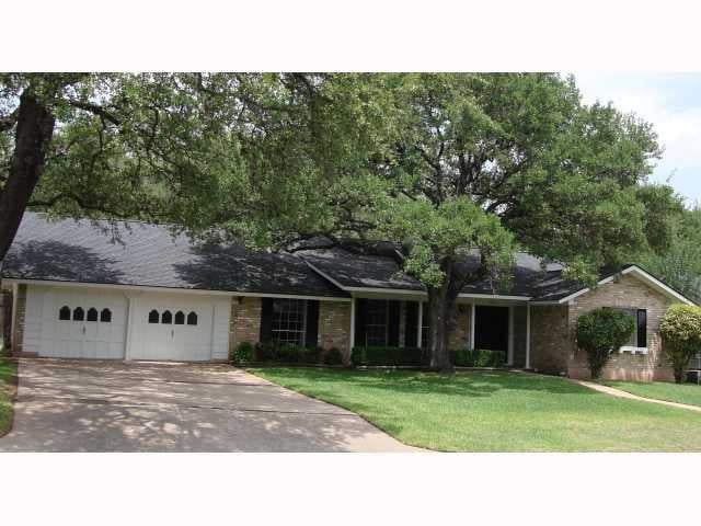 Virtual tour of 3914 Greystone Dr