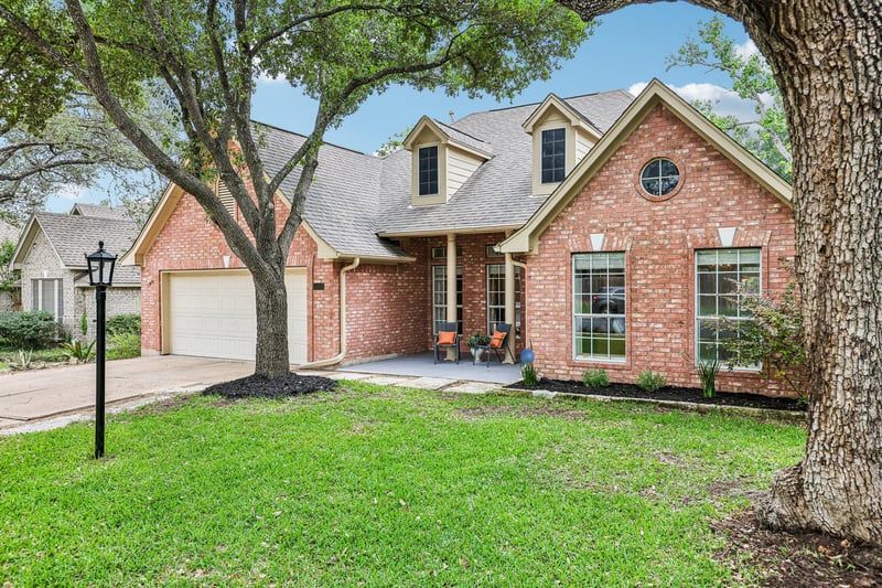 Virtual tour of 3917 Trout Dr