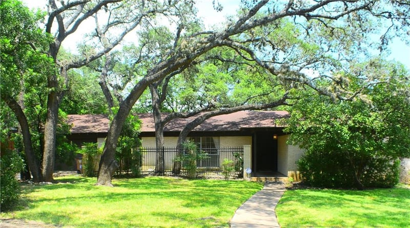 Virtual tour of 3920 Sierra Dr