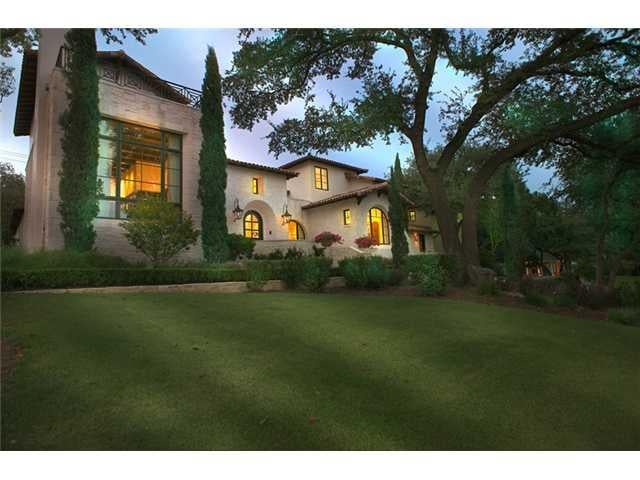 Virtual tour of 3939 Balcones