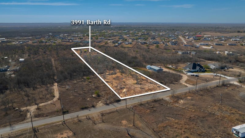 Virtual tour of 3991 Barth RD