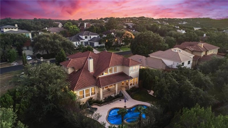 Virtual tour of 4 Autumn Oaks DR