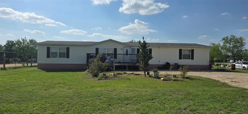 Virtual tour of 400  Hazelnut Dr