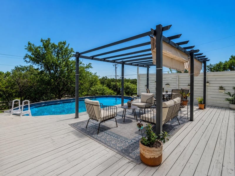 Virtual tour of 400 Hunt LN