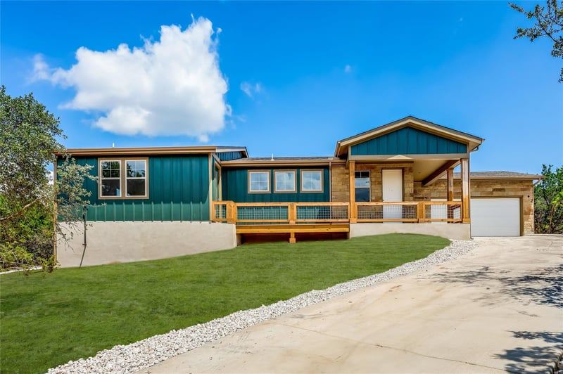 Virtual tour of 4005 Rockpark CIR
