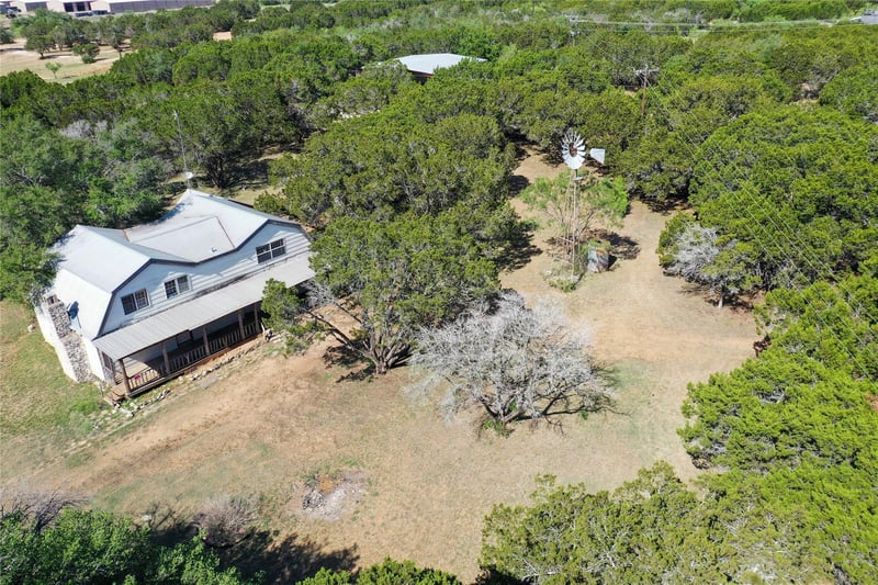 Virtual tour of 401 Exeter RD